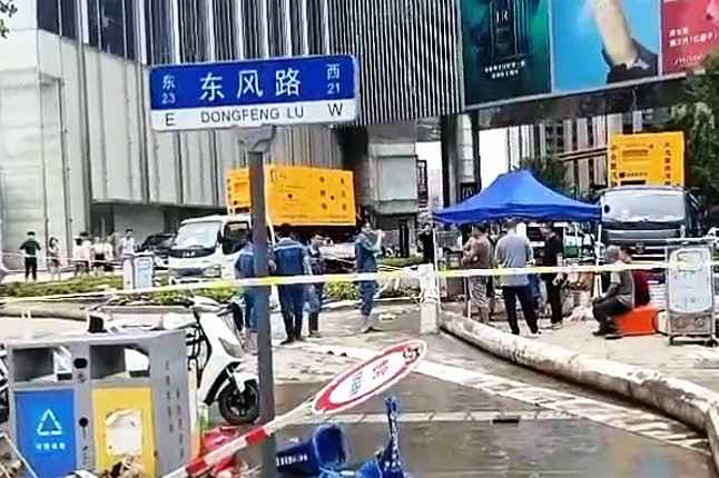 九游在线登陆官网入口-九游(中国)排涝突击队在排涝现场